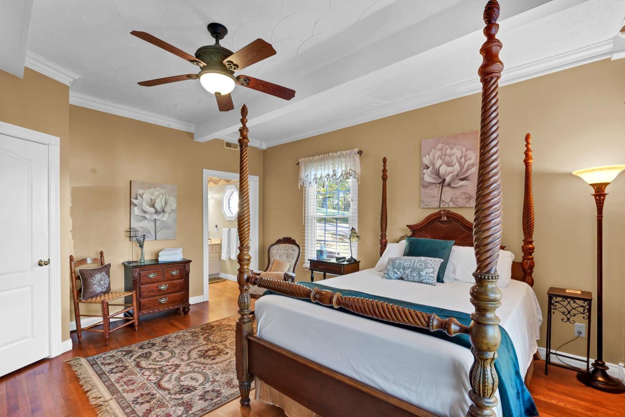 Hill House Bed And Breakfast Loretto Extérieur photo