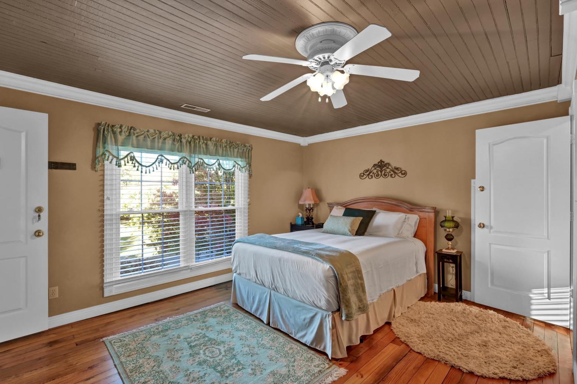 Hill House Bed And Breakfast Loretto Extérieur photo