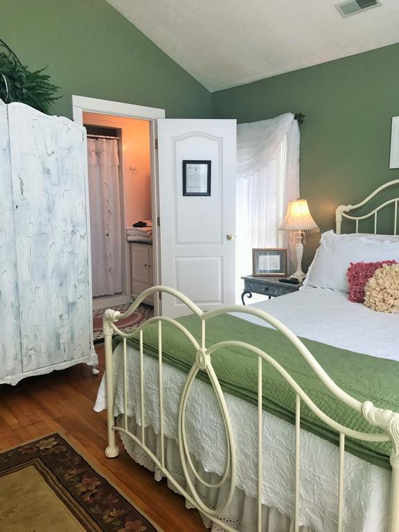 Hill House Bed And Breakfast Loretto Extérieur photo