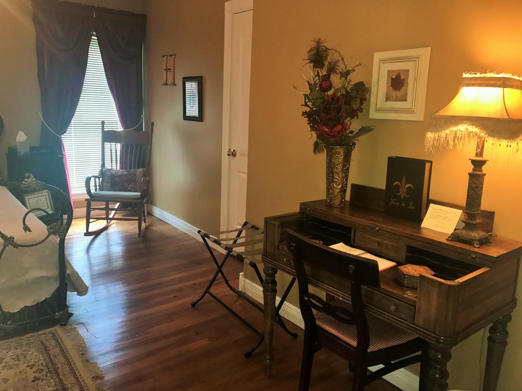 Hill House Bed And Breakfast Loretto Extérieur photo