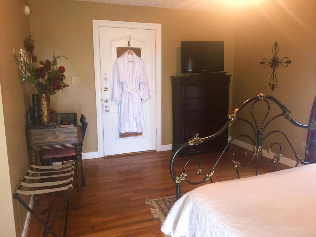 Hill House Bed And Breakfast Loretto Extérieur photo