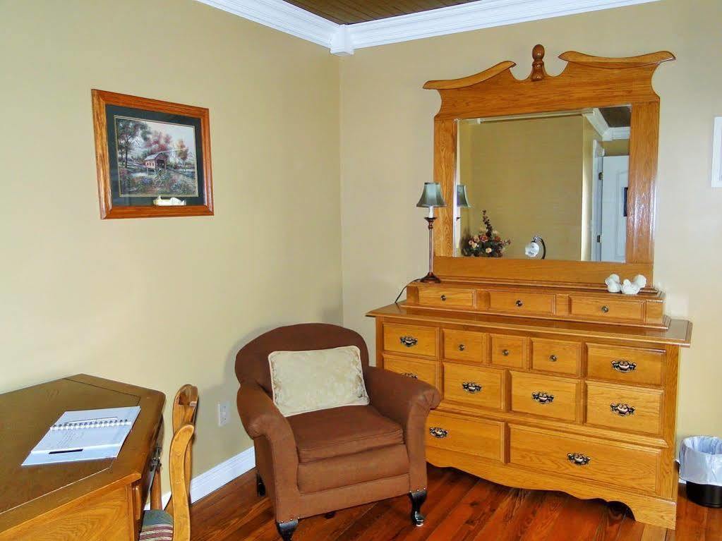 Hill House Bed And Breakfast Loretto Extérieur photo