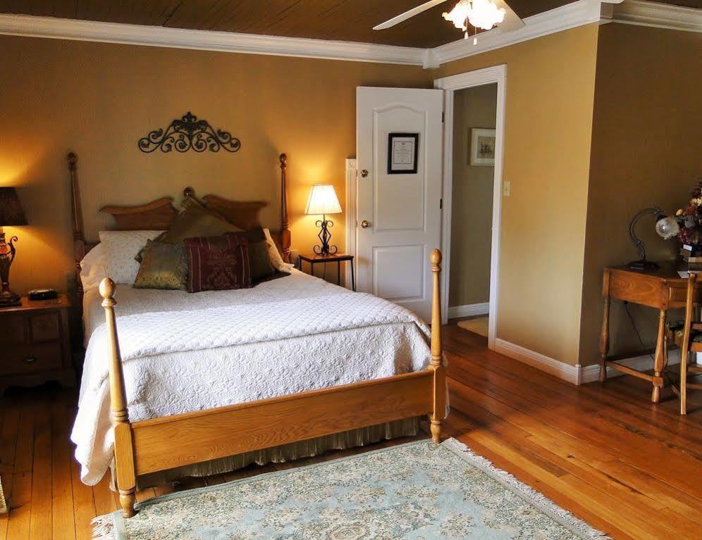 Hill House Bed And Breakfast Loretto Extérieur photo